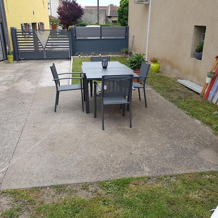 Gite De Plaisance Lagarde  Exteriör bild