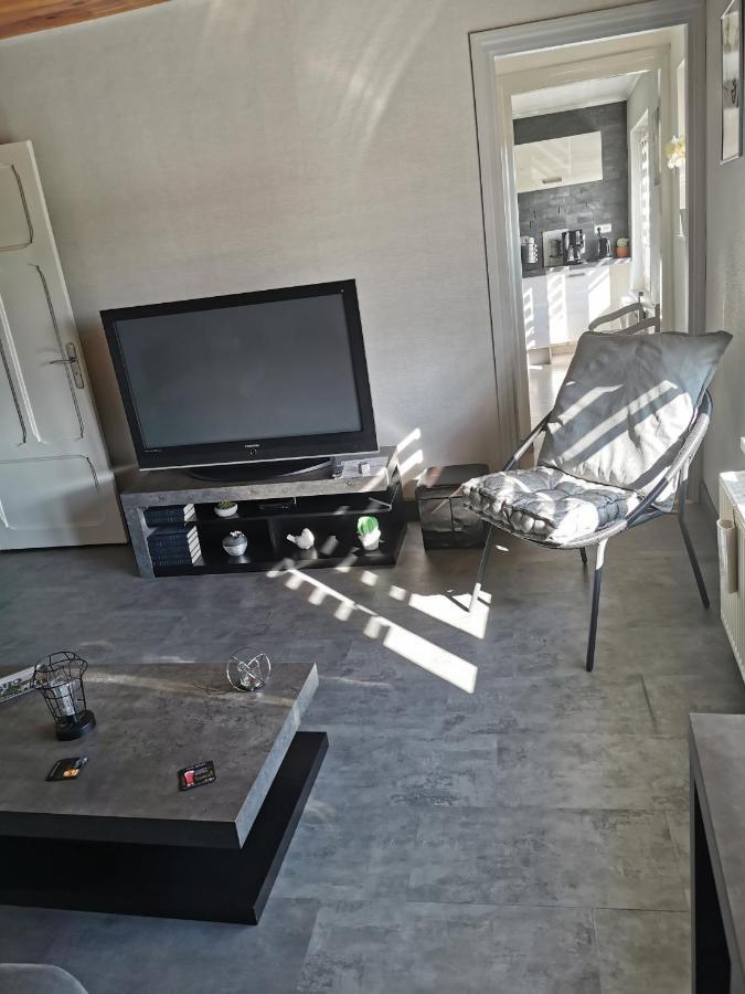 Gite De Plaisance Lagarde  Exteriör bild